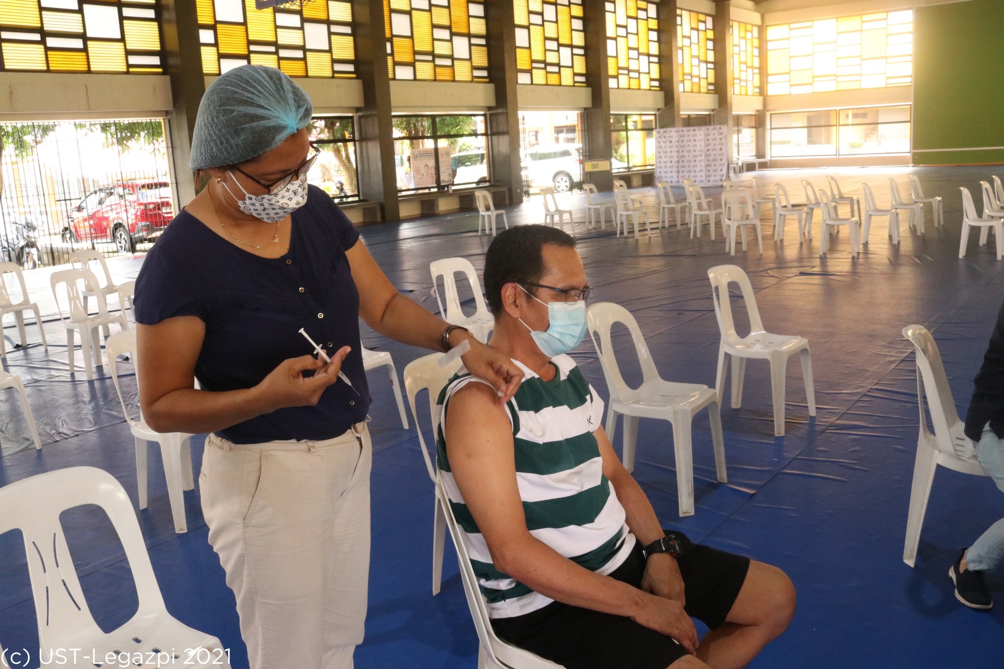 VACCINATION KONTRA COVID-19 (DECEMBER 2021)