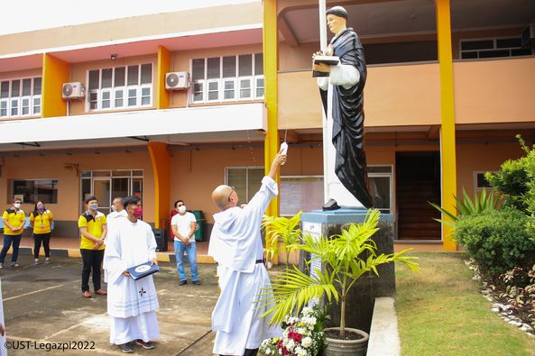 BLESSING OF ST. THOMAS AQUINAS STATUE AT PS CAMPUS
